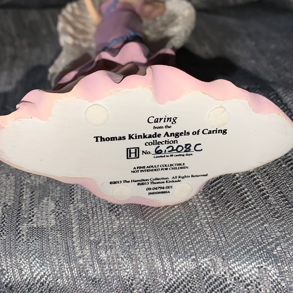 Thomas Kinkaide Angels of Caring Collection - Picture 3 of 8